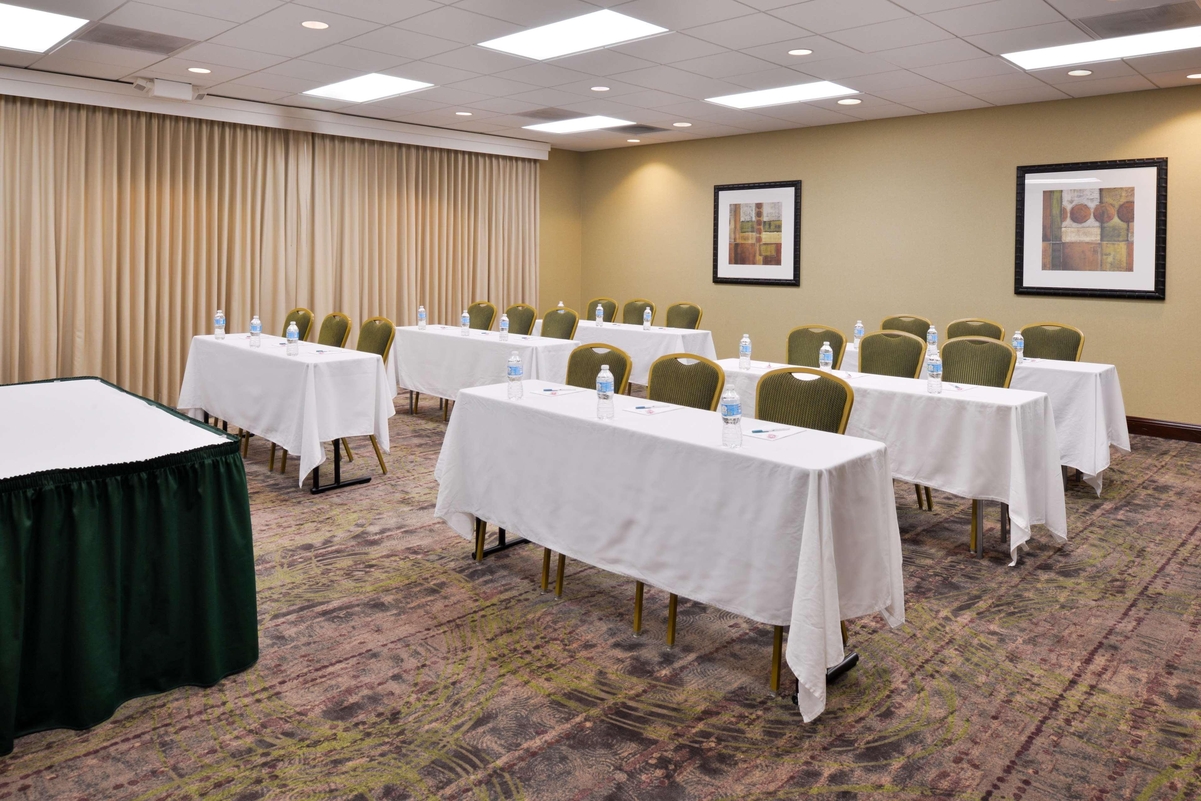 Homewood Suites By Hilton Fresno Kültér fotó