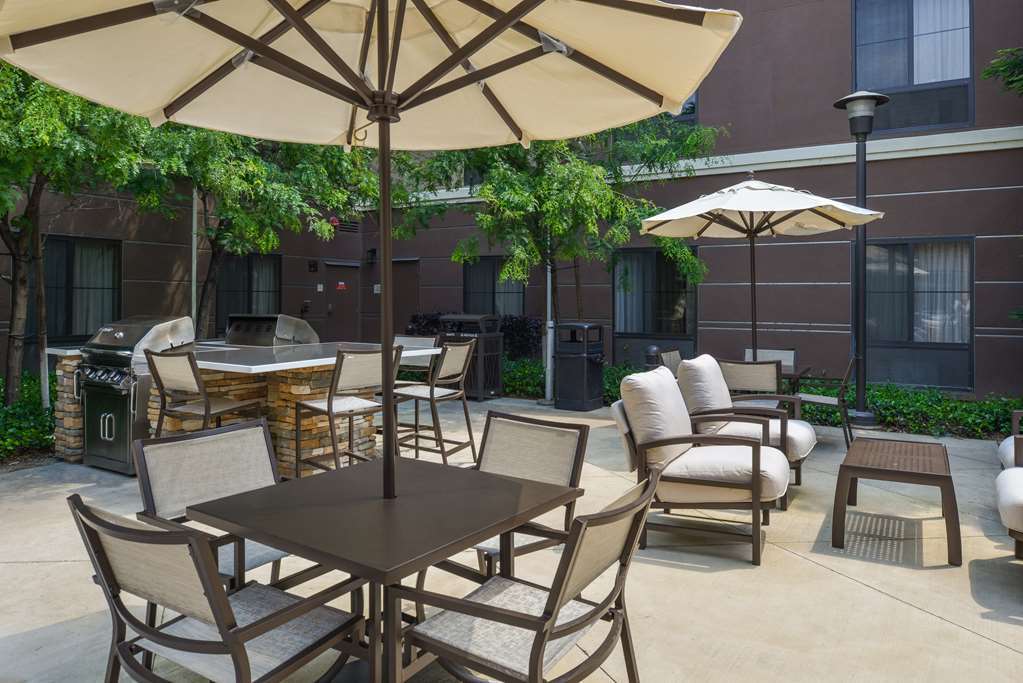 Homewood Suites By Hilton Fresno Kültér fotó